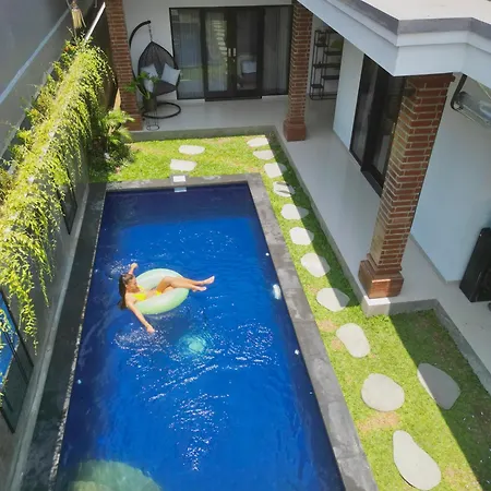 Simco Villa 3 En-Suite Bedrooms Canggu